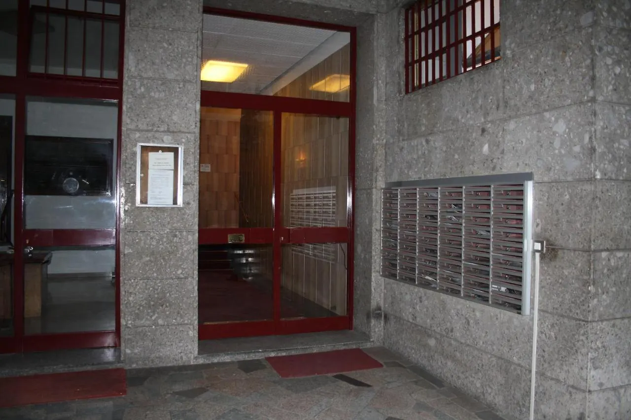 Casa Signorile Anni 70 Apartment Milan Italy