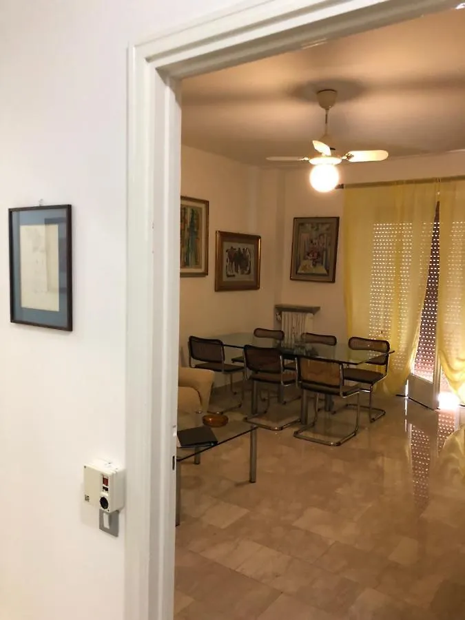 Casa Signorile Anni 70 Apartment Milan