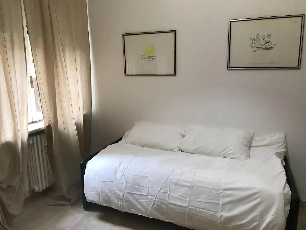 Casa Signorile Anni 70 Apartment Milan