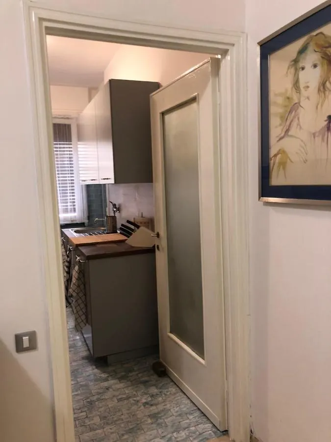 Casa Signorile Anni 70 Apartment Milan
